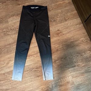 Nike leggings
